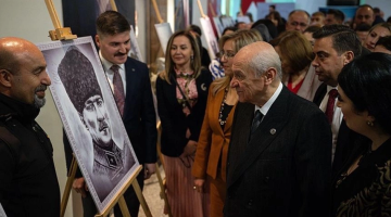 MHP Genel Başkanı Bahçeli “Yeni Yüzyılın Kara Kalem Sergisi”ni açtı