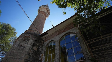 Camiyi verelim borcu silin! Seferihisar Belediyesi’nden tepki çeken öneri