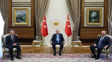 Cumhurbaşkanı Erdoğan, TBMM Başkanı Kurtulmuş’u kabul etti